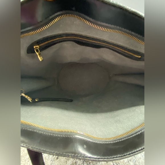 LV Black Epi Purse Authentic - Picture 6 of 13